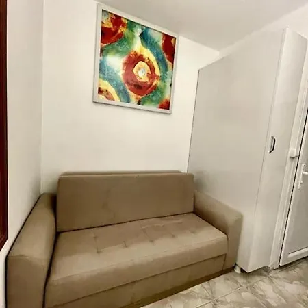 Lejlighed Cozy Midtown Studio In T6