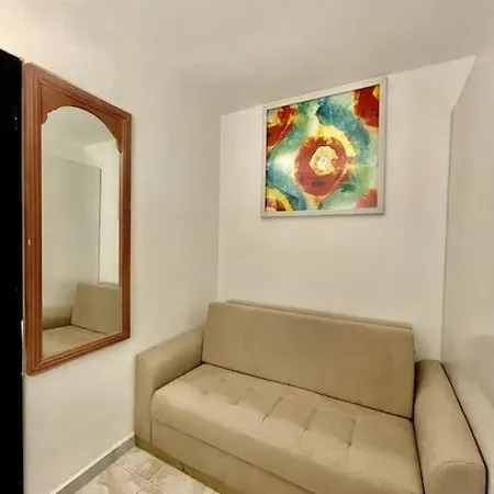 Cozy Midtown Studio In T6 אנטליה